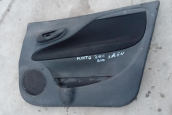 fiat punto 2012 sağ ön kapı döşemesi (son fiyat)