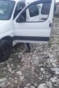 2000 model citroen berlingo 1.9 dizel çıkma sol ön dolu kapı