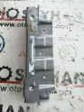 1J0858687C vw bora sol ön tavan tutamağı bağlantı demiri