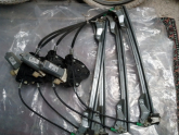 Renault Clio symbol ön cam krikosu sağ(elektrikli) 820016905