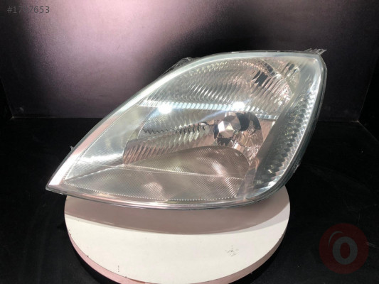 FORD FİESTA 02-08 SOL FAR