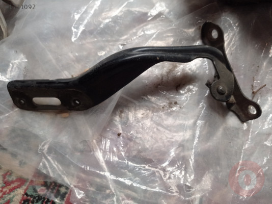 Honda civic kaput menteşesi