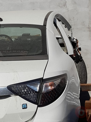 Renault Fluence Çıkma Garantili Orjinal Sağ Arka Stop
