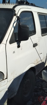 1998 model kia pregrio 2.7 çıkma sol ön kapı