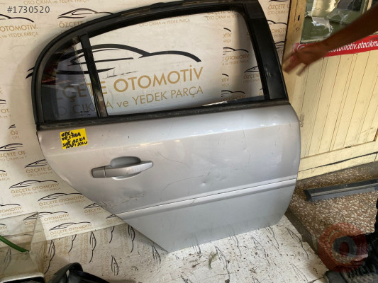 OPEL VECTRA C SAĞ ARKA KAPI DOLU 2003-2007 MODEL ORJİNAL