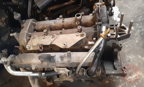 fiat palio 1.3 e4 çıkma eksantrik kapağı