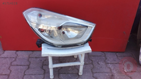 çıkma parça dacia lodgy sağ far