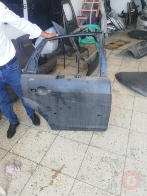 Ford focus sağ arka kapı çıkma orjinal