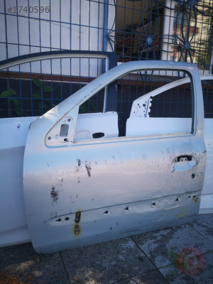 Renault clio çıkma sol ön kapı