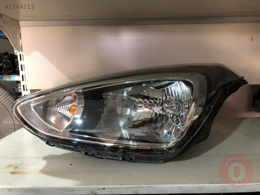 HYUNDAİ İ10 14-15 SOL FAR