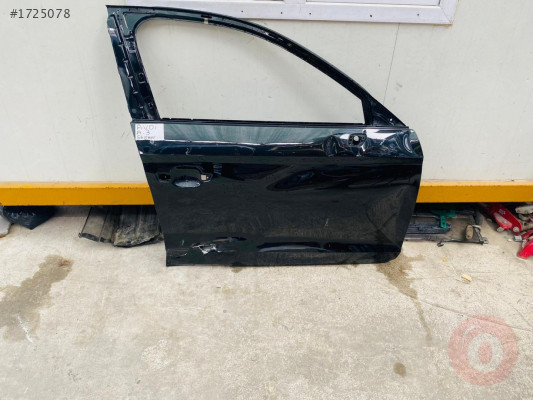 Audi a3 sedan sag ön çıkma kapı