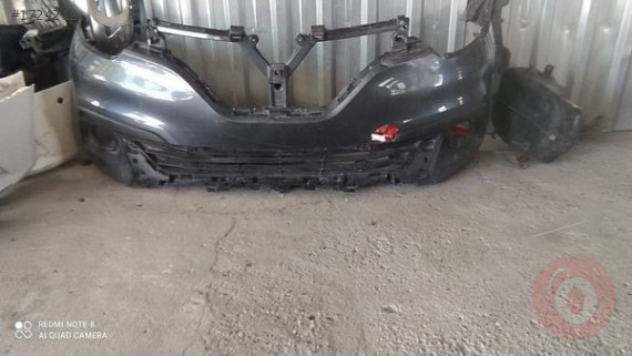 Renault kadjar 2017 model on tampon çıkma