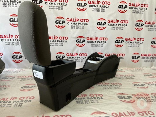 Fiat Egea Orta Konsol Hatasız Orjinal Çıkma
