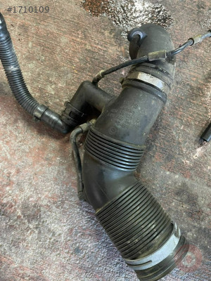 1.6 CAY MOTOR TURBO BORUSU 6R0145770H ORJİNAL ÇIKMA PARÇA - Volkswagen 6R0145770H Orijinal Çıkma Yedek Parça Ankara