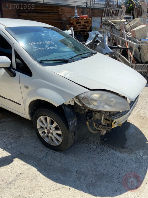 fiat linea 2015 sağ ön podya çeyrek