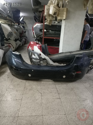 MAZDA 3 ARKA TAMPON 2014-2019