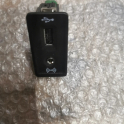5G0035222E AUX VE USB BAĞLANTI SOKETİ ARTEON AMAROK CRAFTER