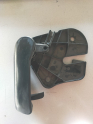 AUDİ A8 KAPUT AÇMA MANDALI 4H1823533 4H1823633