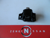 Nissan Qashqai J10-2007-2013 1.6 Motor Takozu Sağ Yağlı