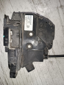 Renault Fluence sağ ön kapı kilidi 805020022R