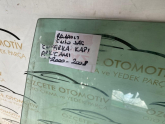Oto Çıkma Parça / Kaporta & Karoser / Kapı Camları / Renault / Clio / Çıkma Parça 