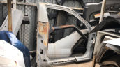 Isuzu dmax sağ ön kapı kabini