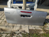 2014 2017 Toyota Hilux arka bagaj kapağı