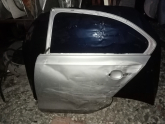 Volkswagen Jetta Sol Arka Kapi