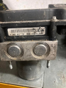 PEUGEOT 3008 1.6 HDI ABS Pump 9666930880 0265951326