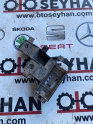 8V0907525 audi A3 2015 arka tampon iç giriş anteni tutucu