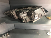 Oto Çıkma Parça / Elektrik / Far / Land Rover / Discovery / Çıkma Parça 