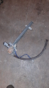 mazda 323 sedan çıkma sağ ön cam krikosu