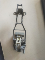 TOUAREG KAPI KOLU İÇ BRAKETİ 7L0837885C 7L0839886C