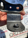 1K0199588 vw audi seat skoda motor kulağı destek demiri