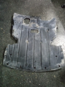 BMW E90 MOTOR ALT MUHAZAFASI ÇIKMA