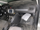 FORD C-MAX DOLU GÖĞÜSLÜK ÇIKMA