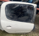 Peugeot 206 sağ arka kapı orijinal çıkma