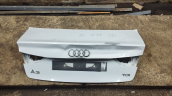 AUDI A3 BAGAJ KAPAĞI