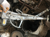 OPEL ASTRA G SOL ÖN CAM KRİKOSU ÇIKMA