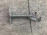 MERCEDES W204 SOL ÖN TAMPON TUTUCU A2045241340