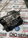 5JB857318 skoda rapid 2016 torpido içi multimedya tutucu