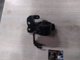Mazda 323 Motor Üst Kulağı 99-02 ÇIKMA