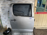 TOYOTA HİLUX SAĞ ARKA KAPI KOLU 2008-2012 MODEL