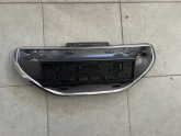 Peugeot / 208 / Tampon / Tampon Orta Izgara / Çıkma Parça