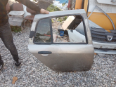 Renault Sembol  Sağ Arka kapi