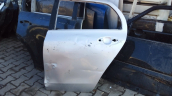 toyota auris sol arka kapı