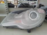 TOURAN SOL FAR MERCEKLİ 1T1941005