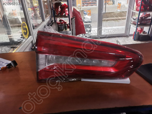 JX7B 13A603 YB FORD FOCUS 4 HATCBAG SOL İÇ STOP (1)