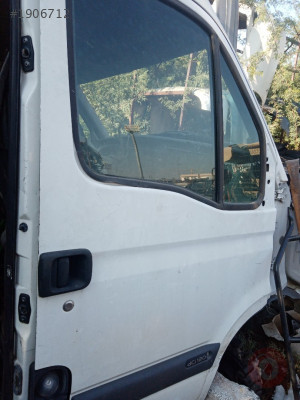 Opel Movano Sağ Ön kapı hatasiz orijinal parca