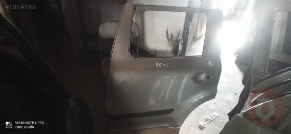 YETİ SOL ARKA KAPI SKODA ORJİNAL ÇIKMA PARÇA